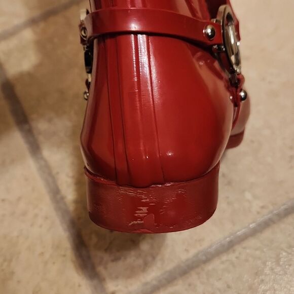 Michael Kors Women's Fulton Harness Red Tall Rubber Riding Boots Size 7 - Picture 11 of 14
